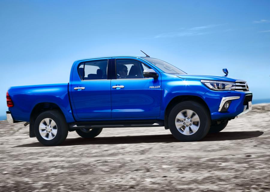  Toyota Hilux Z Double Cab 2017 года  (JP) (фото 7 из 16)